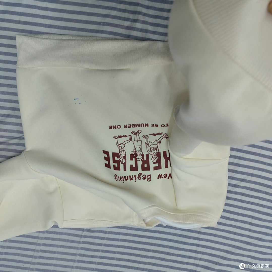 冬天到了一定要给自己买这个卫衣好看又保暖