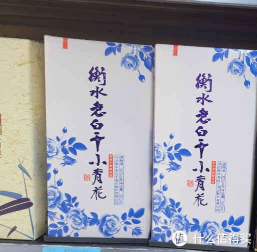 别管关系有多好,酒桌上对你做出这3件事,当场翻脸不用给他面子