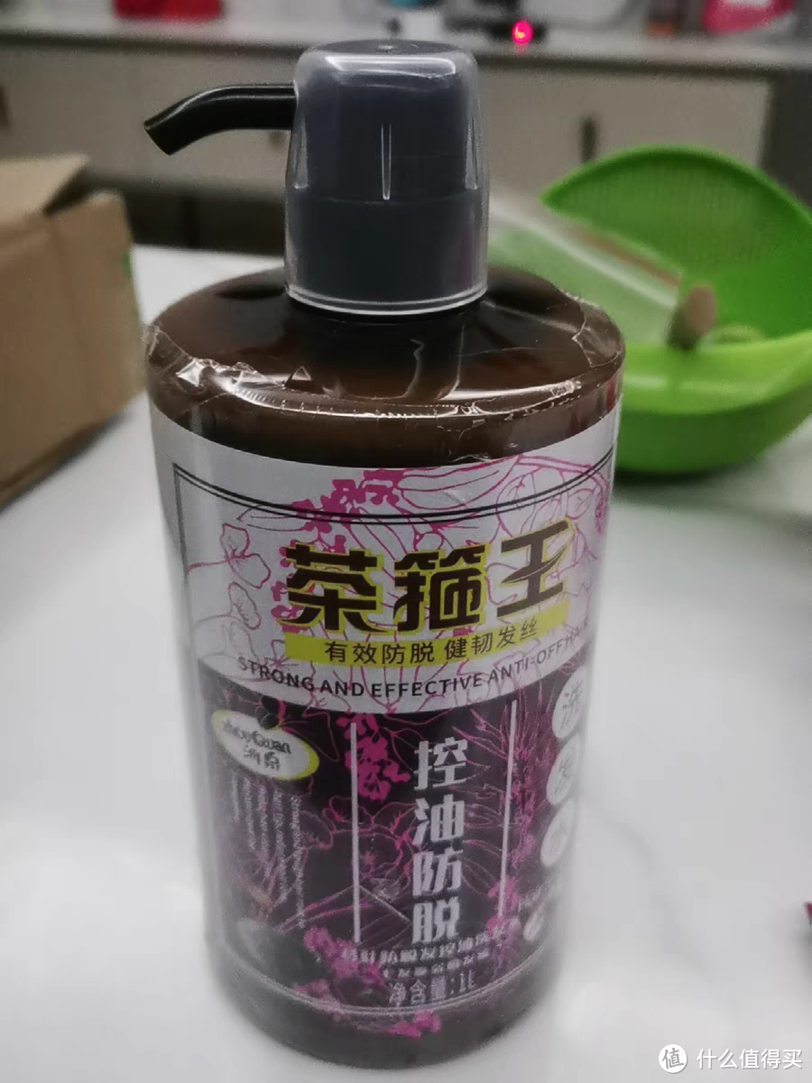 琴叶茶箍王洗发水：香港秘方，头皮的深层呵护