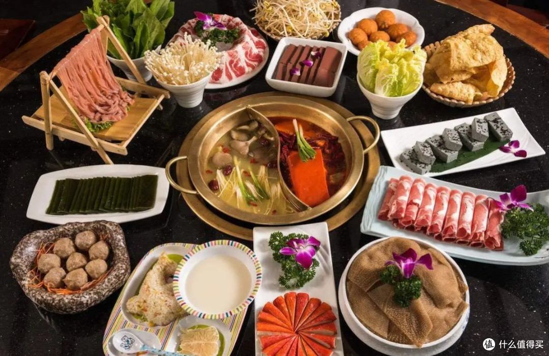 冬天最适合吃火锅了