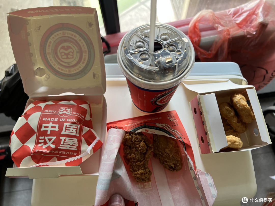 塔斯汀.中国汉堡除了便宜，就没有然后了
