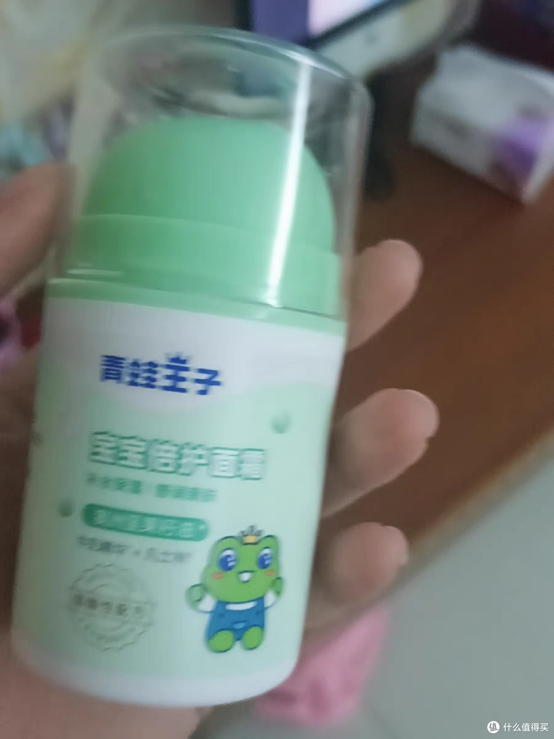 青蛙王子儿童面霜：宝宝肌肤的冬日守护者