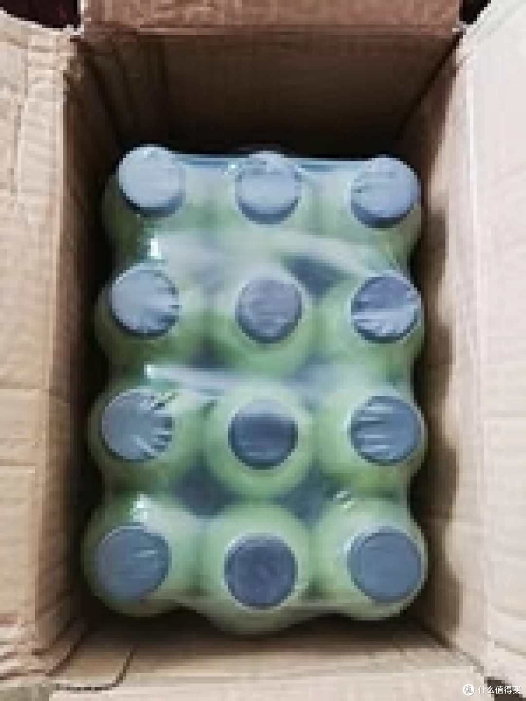 果汁饮料盛宴，特价批发，让你尽享鲜果之恩！