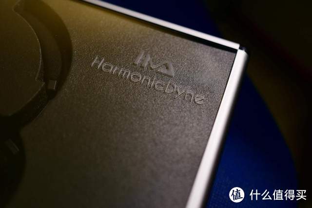 【详评】为啥大耳“黑马”HarmonicDyne和声力Zeus Elite能超森海HD600?