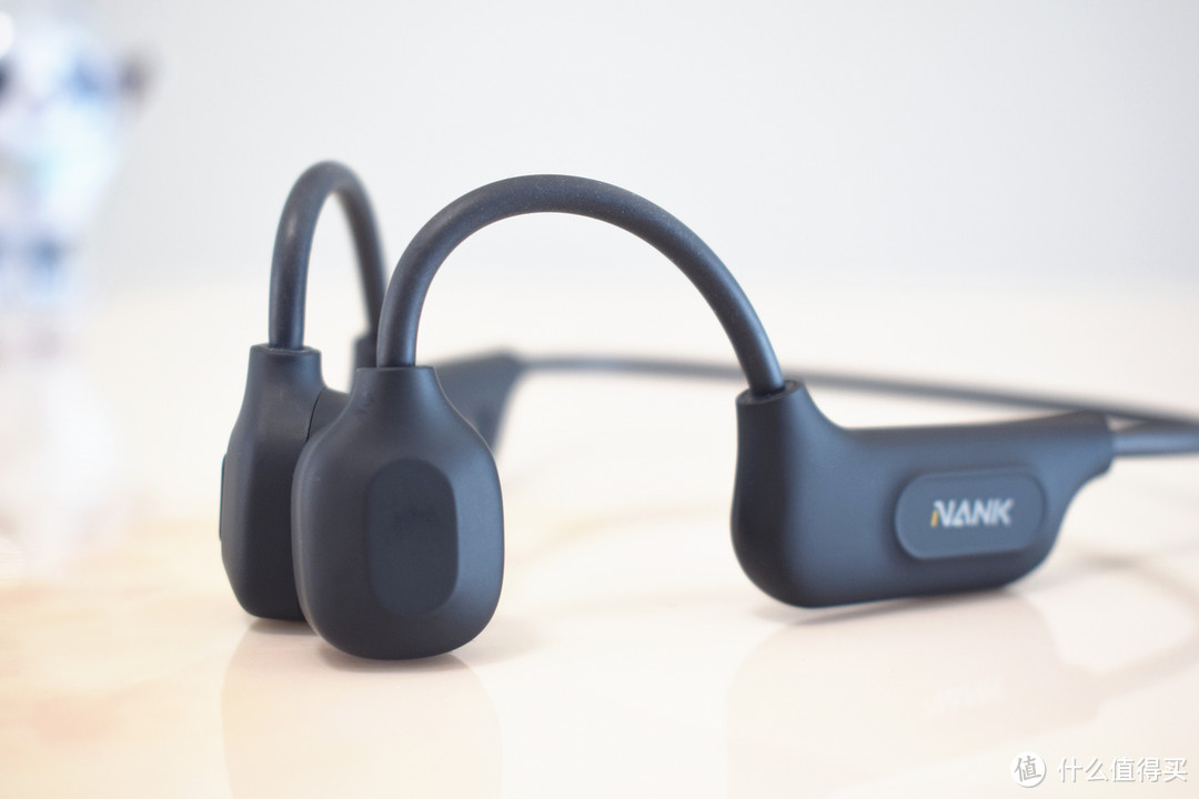 NANK南卡Runner CC 4骨传导耳机，价格不贵，但充满艺术范