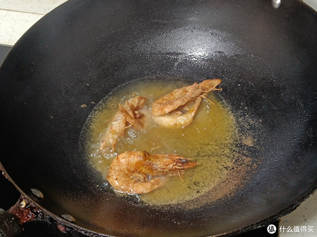 简单的步骤，做好吃的大虾。