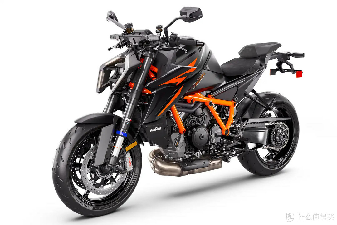 摩托资讯 篇二十五:ktm 1390 super duke r evo:全新霸气来袭!