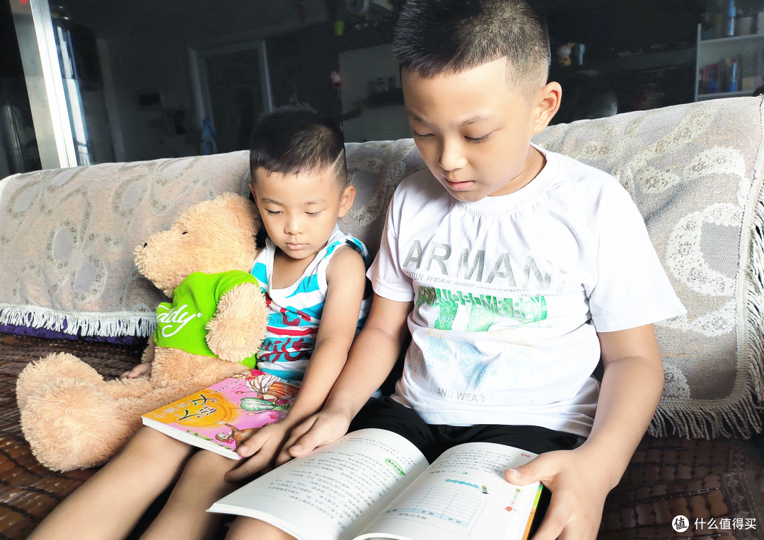 小学欠下“阅读账”,迟早都要还!小高年级是学习成绩的分水岭