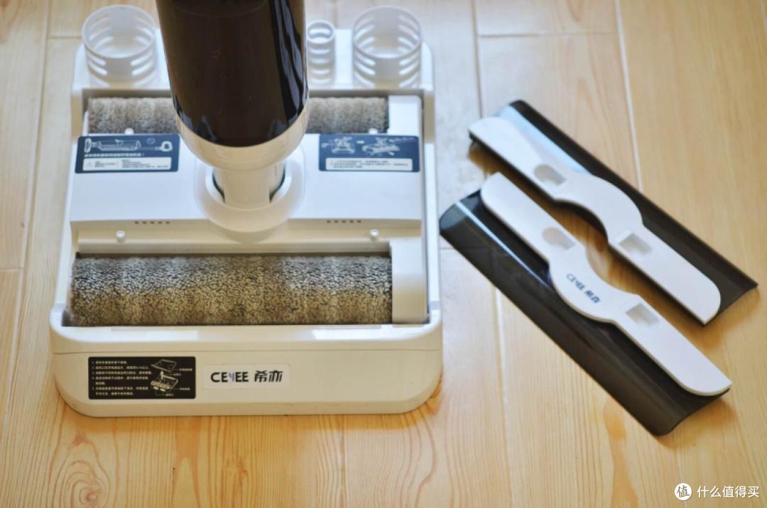 希亦(CEYEE)T800 Pro采用双滚刷+超能气泡清洗技术,让洗地既轻松又干净
