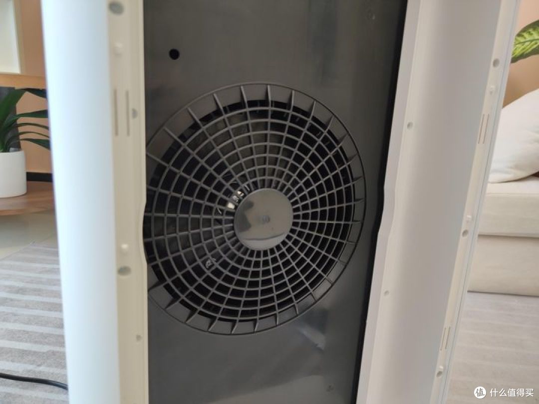 新房装修除甲醛哪款空气净化器好?IAM M8空气净化器开箱评测,除醛大师级别的存在。