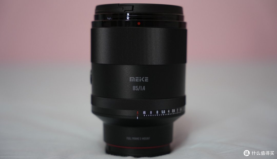 85 f1.4镜头实物