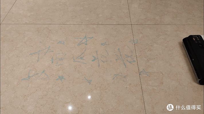 终于可以实现“躺平自由”了！“懒癌晚期患者”的福音，小米无线洗地机2助你实现“躺赢”生活！