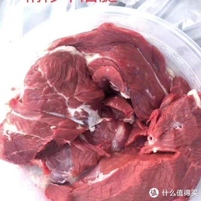 牛肉贵还是羊肉贵？比比看，我们太幸福了！