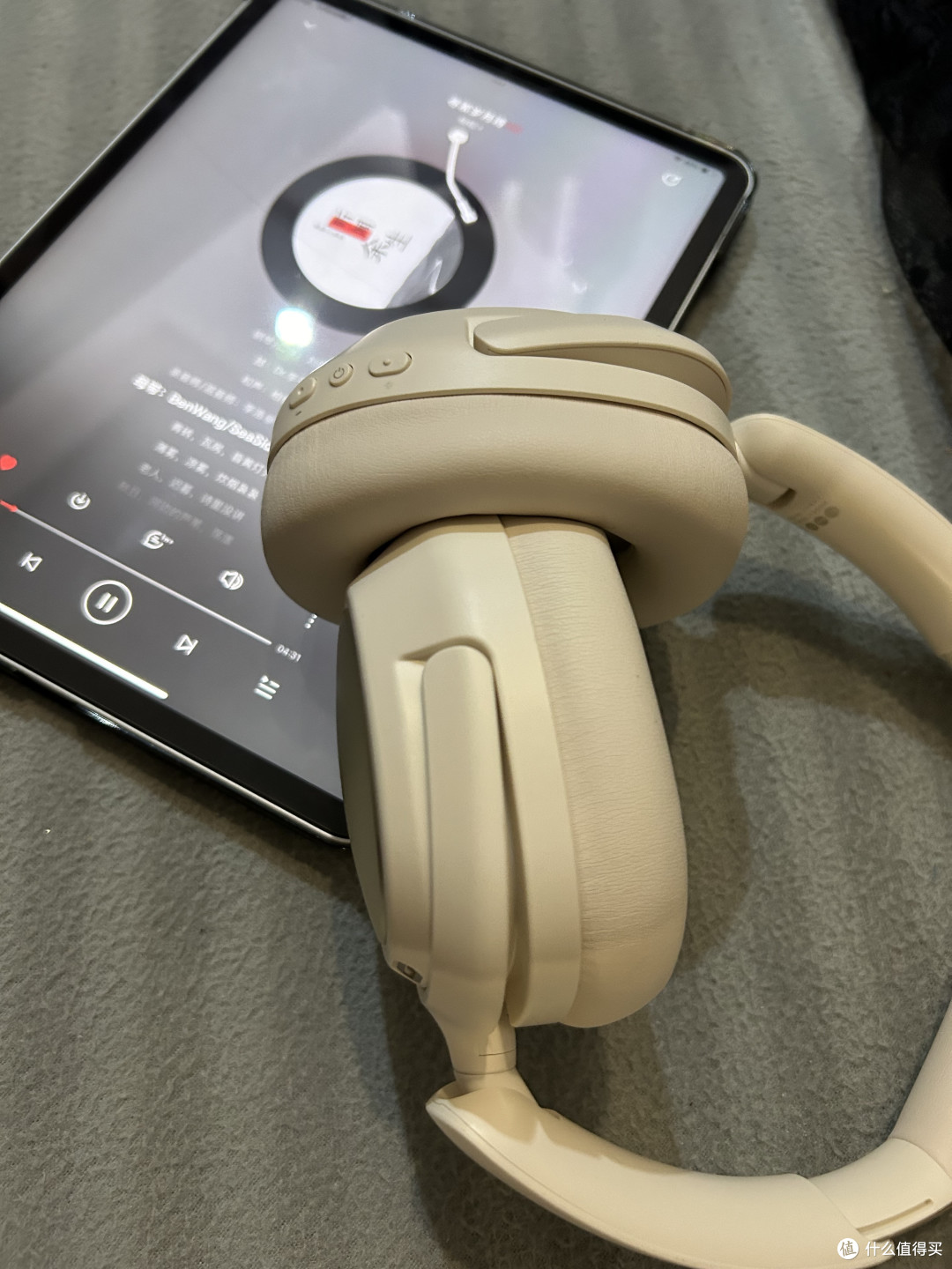 自入第一款头戴式耳机开箱测评——灵野G6