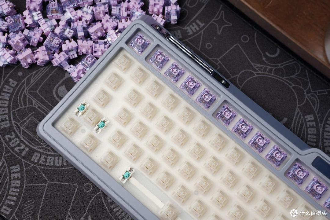 老键盘新轴体,更实在的麻将音,IQUNIX璞玉轴分享