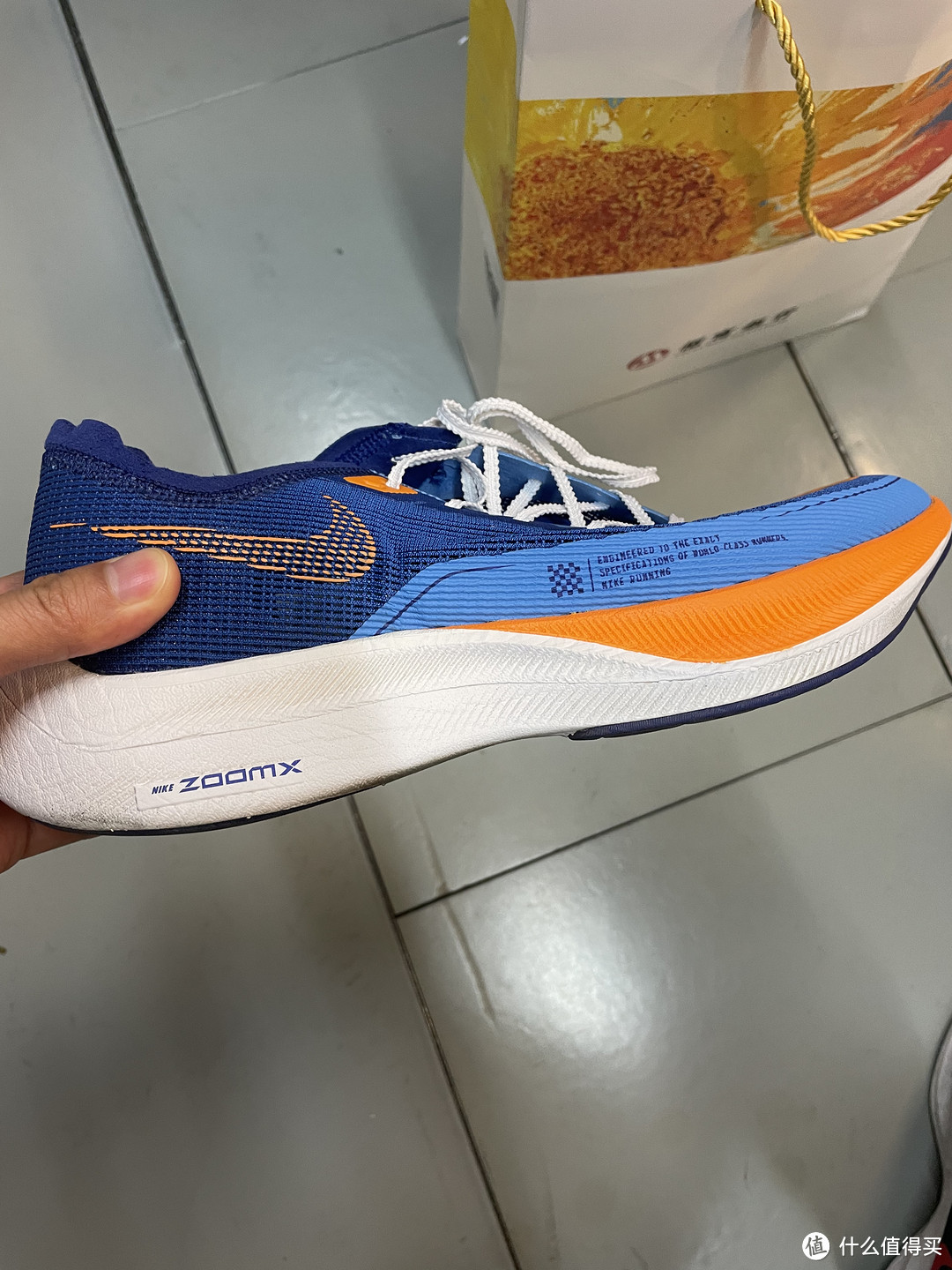 耐克ZoomX Vaporfly Next% 2跑鞋