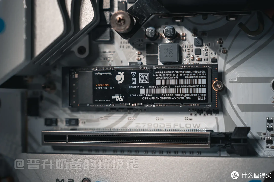 游戏党的神兵利器，西部数据WD_BLACK SN850X NVMe SSD评测