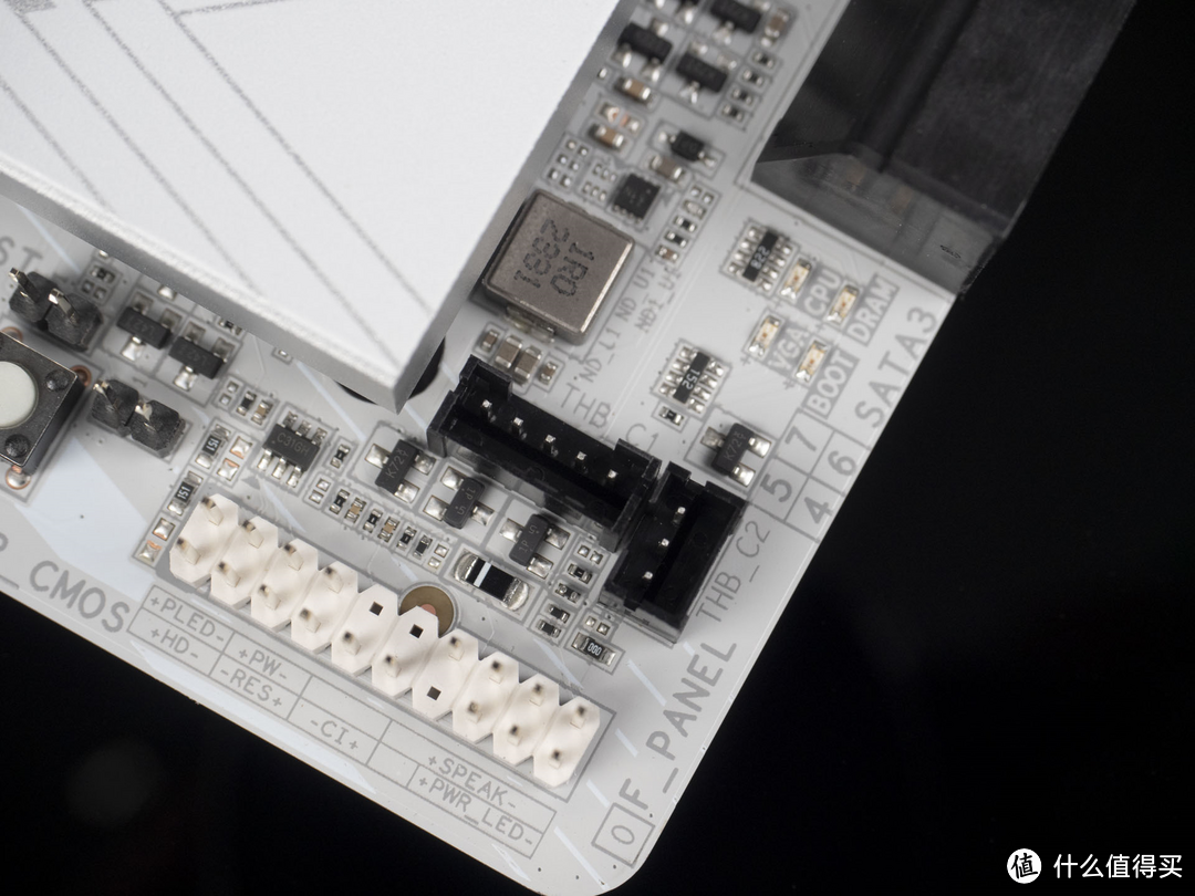 焕然一新，技嘉全新B760M冰雕X主板评测