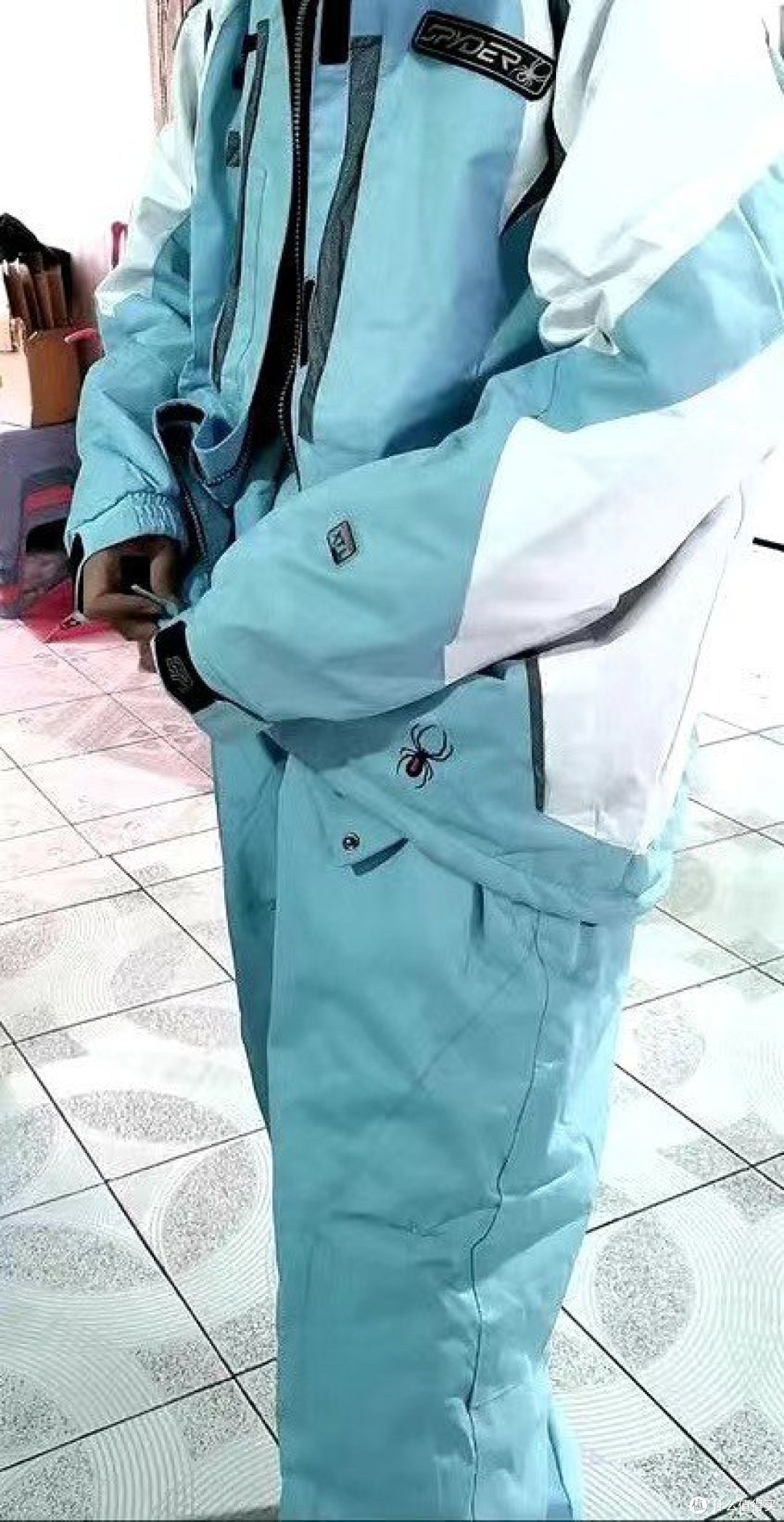 迪卡农的滑雪装备真不错啊!
