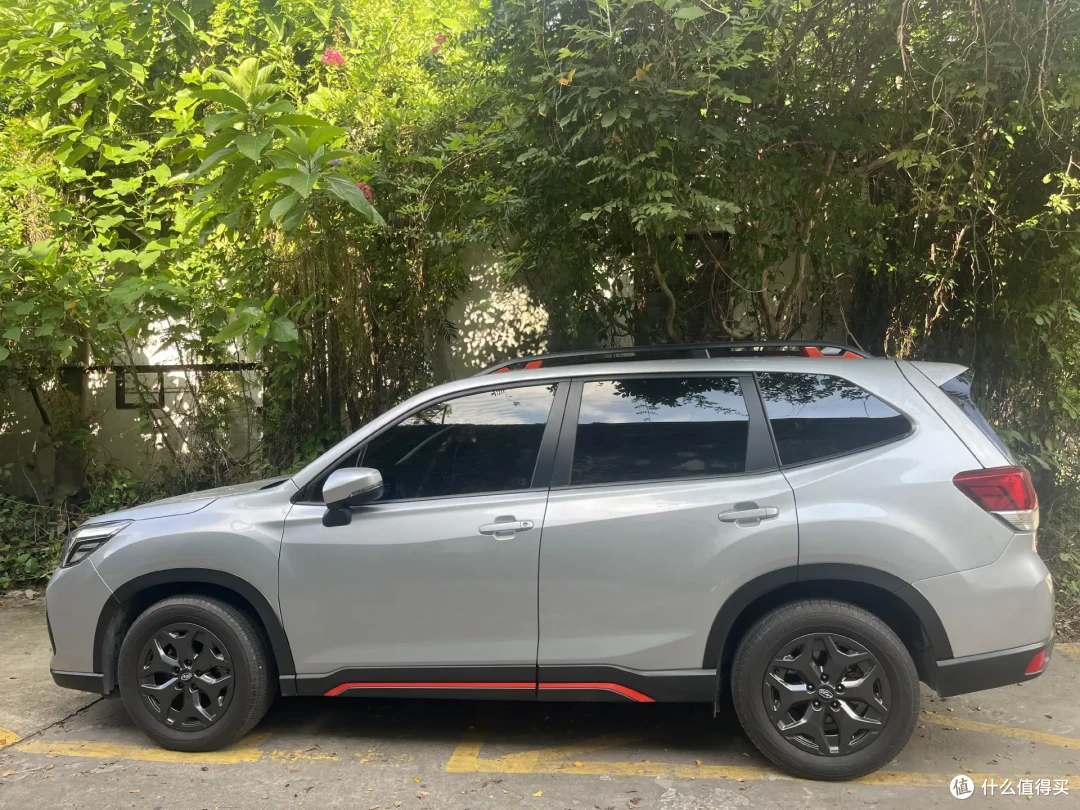斯巴鲁FORESTER:一流的操控,更安全的驾驶体验