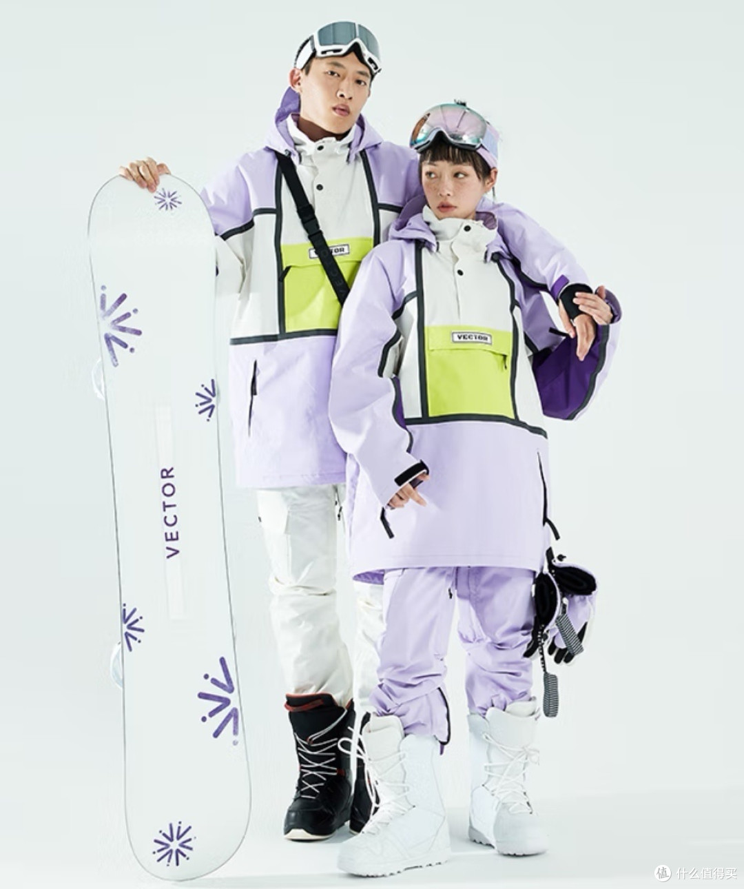 情侣款的滑雪服让你们在滑雪场更炫酷哦