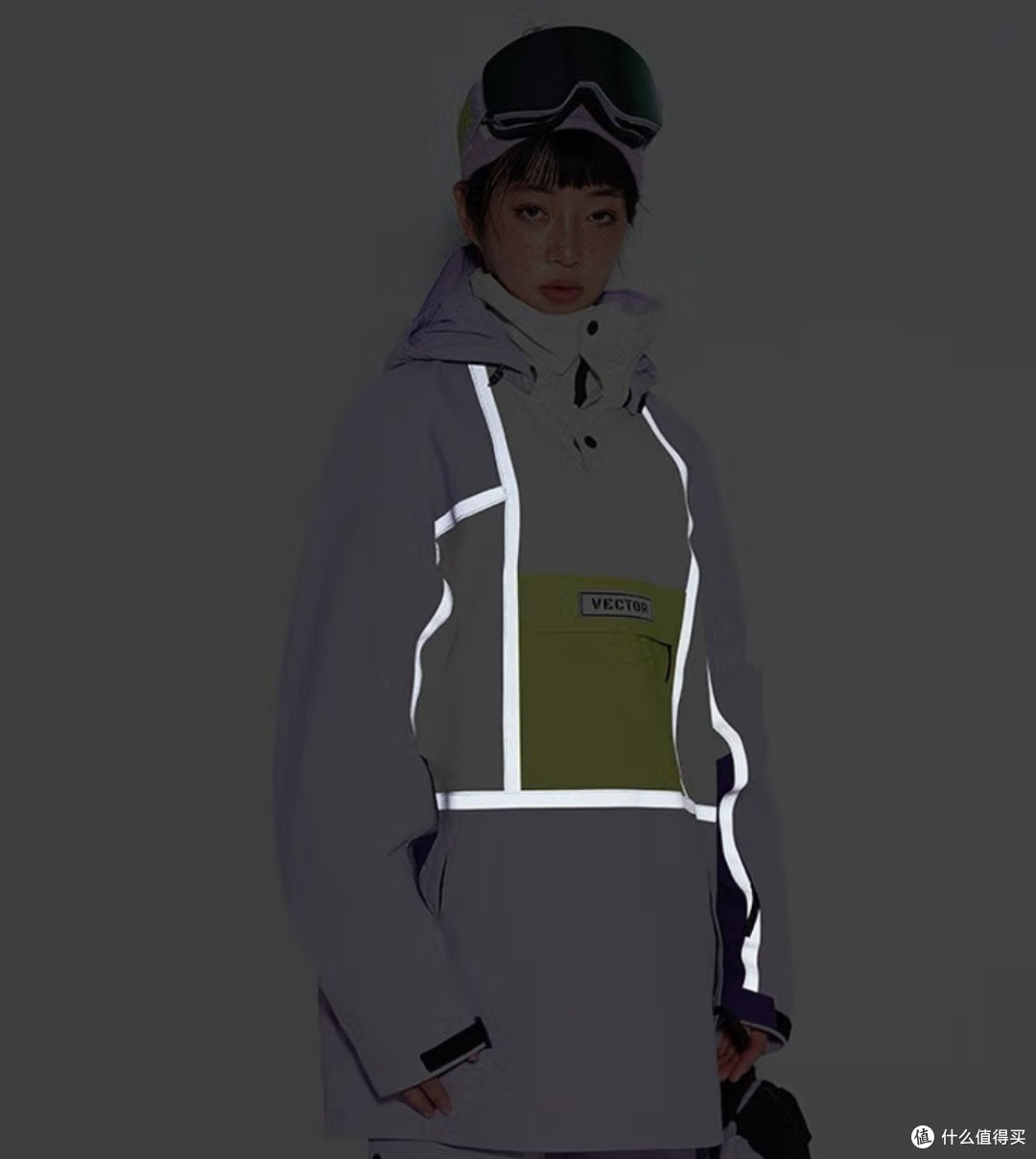 情侣款的滑雪服让你们在滑雪场更炫酷哦