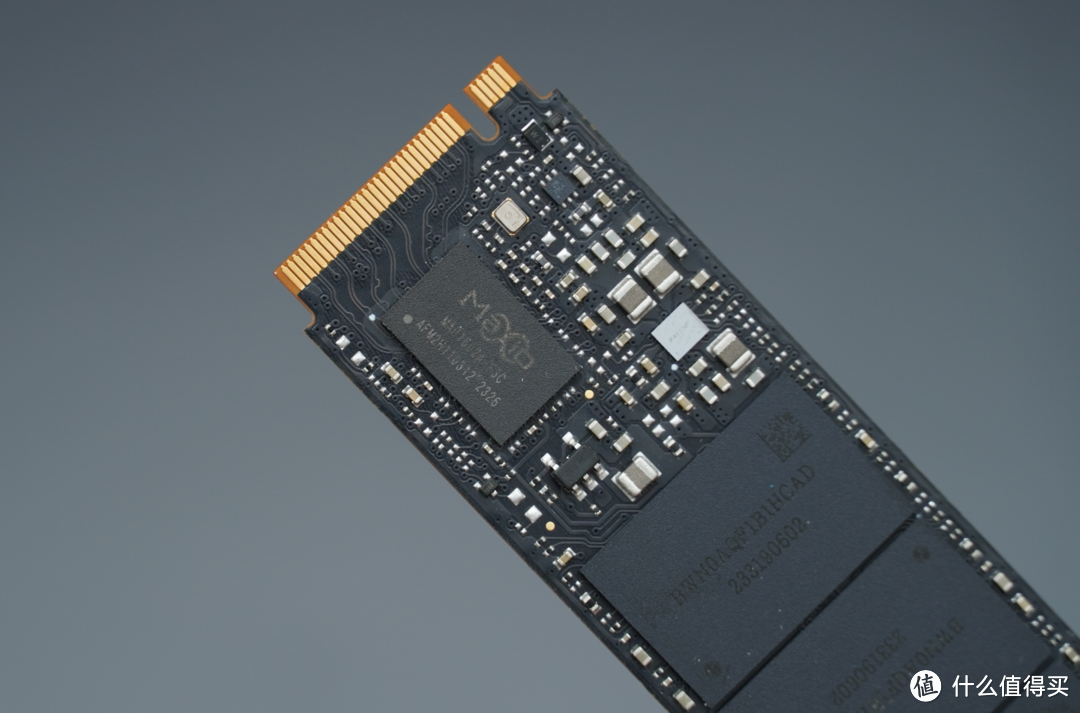 便宜又大碗 满速PCIe 4.0 SSD，宏碁暗影骑士·擎N7000 2TB SSD使用分享