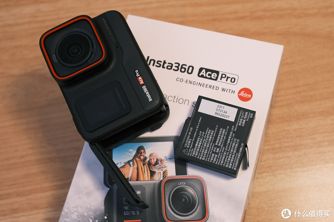 影石Insta360 Ace Pro真实画质测评分享，和华为Mate X5视频截屏对比