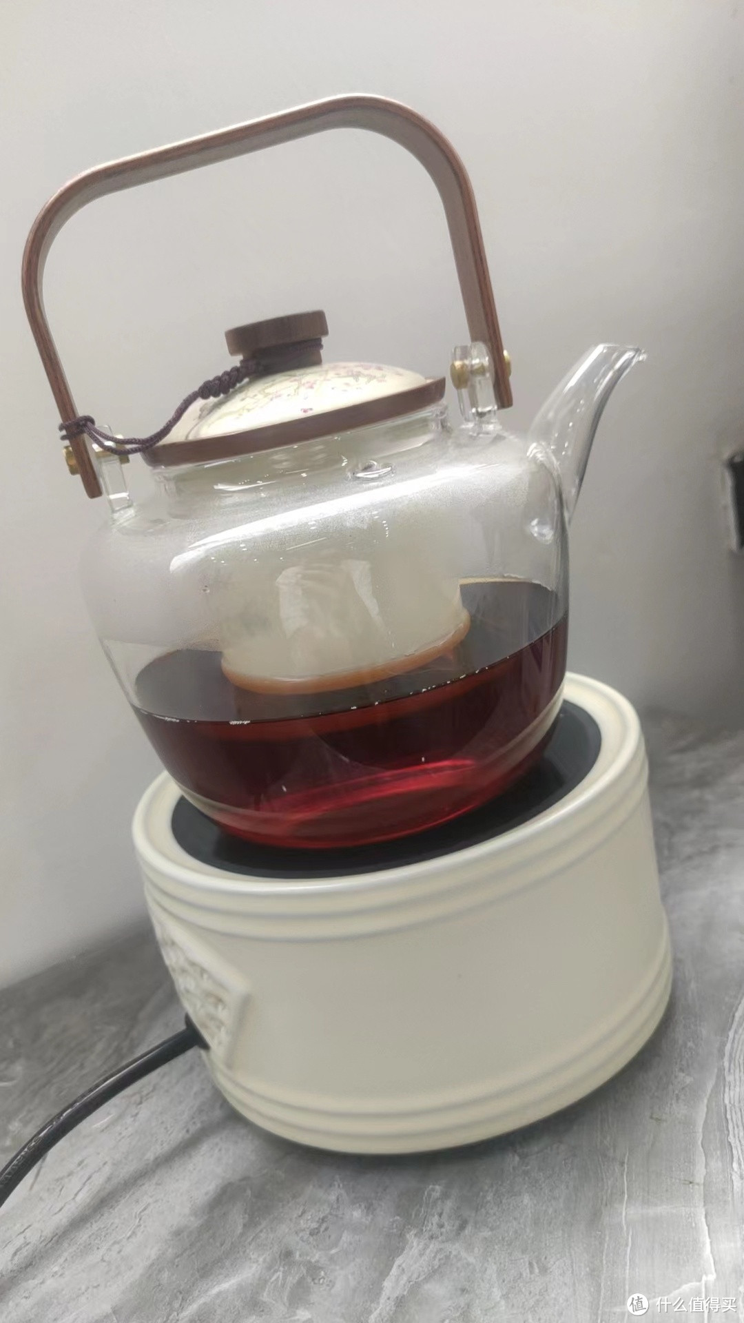 紫藤花电陶炉：家用室内煮茶新潮流