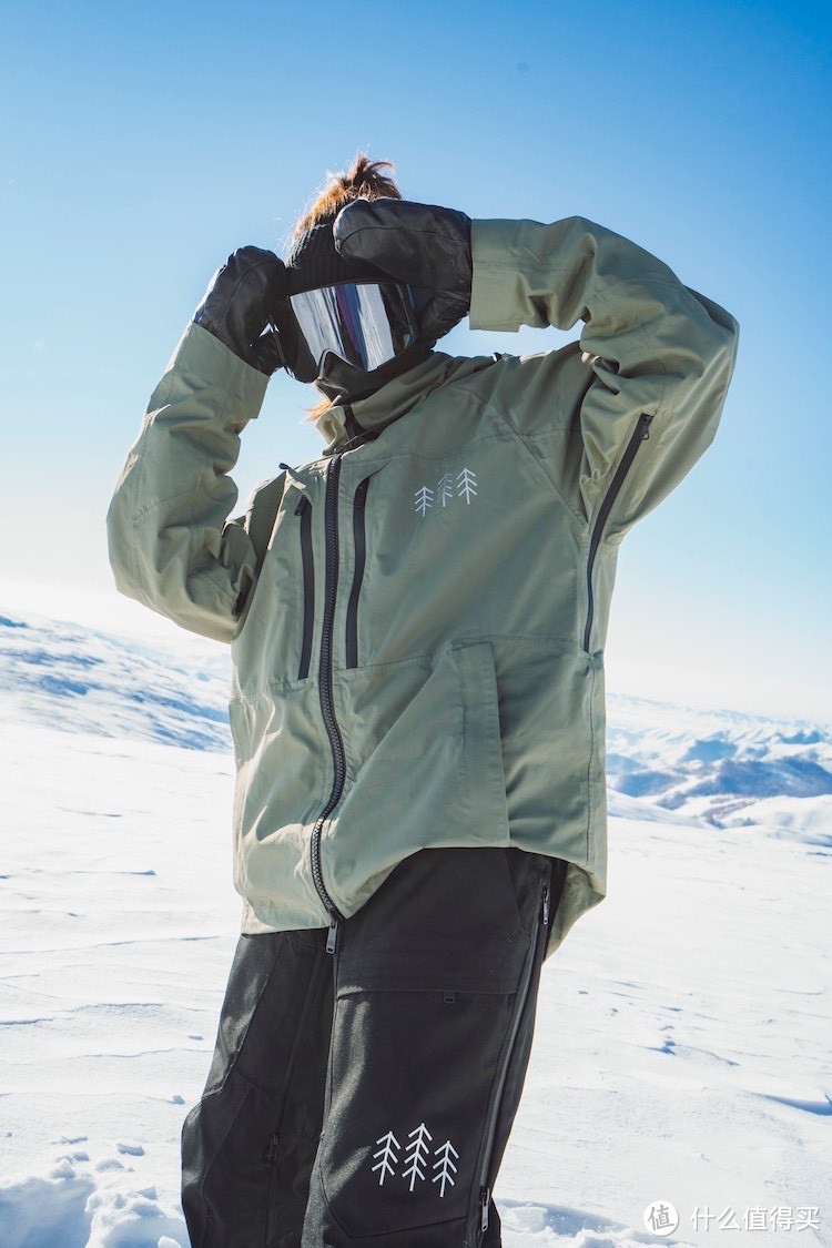 AWKA 3L WARM滑雪服：防水、防风、透气、耐磨的全方位防护