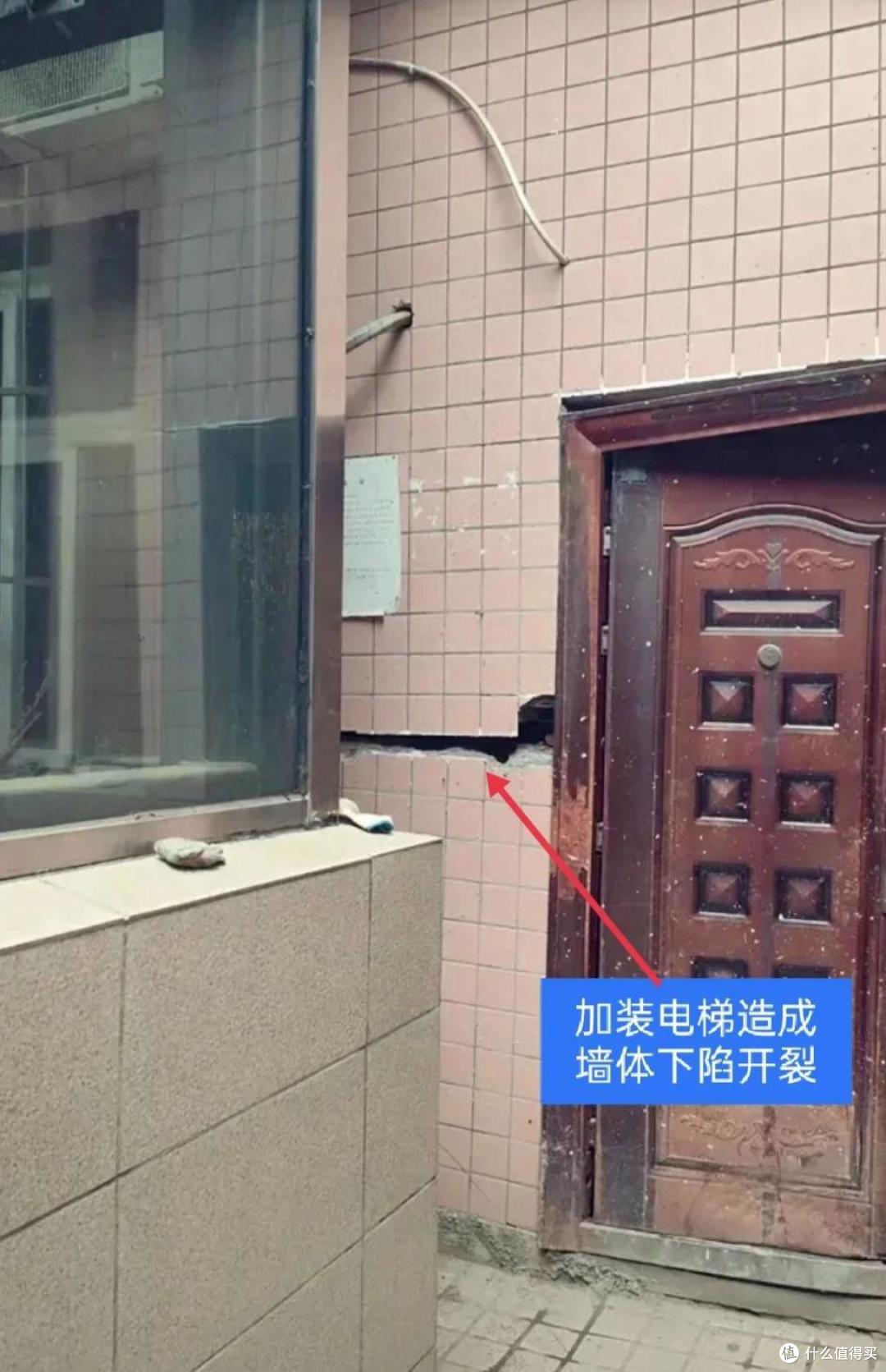 当初坚持要加装电梯的老小区业主，现在都后悔了，5大原因很现实