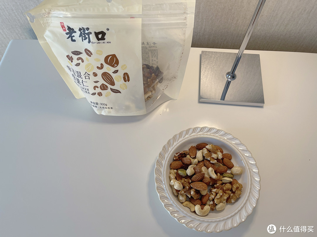 春节坚果炒货怎么选？10种坚果对比评测教会你！