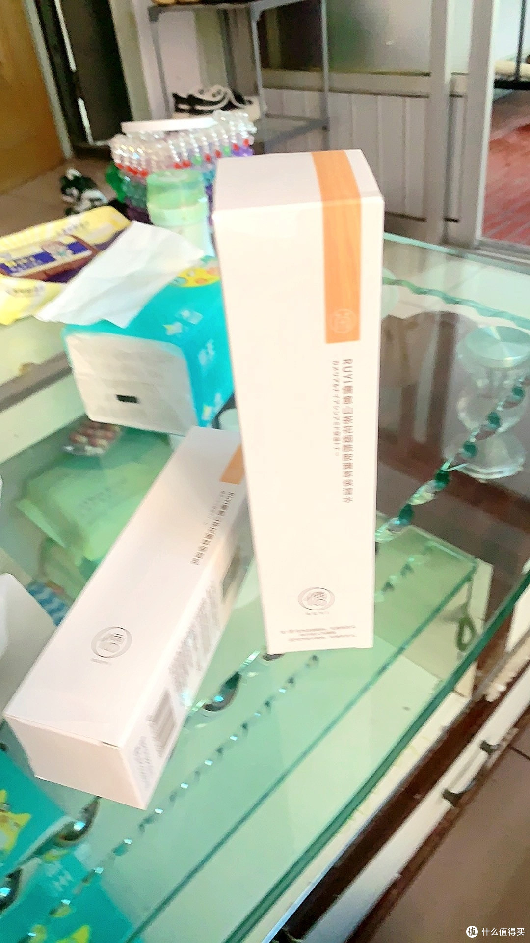 儒意山茶花水乳：保湿控油效果惊人，让你摆脱皮肤干燥!