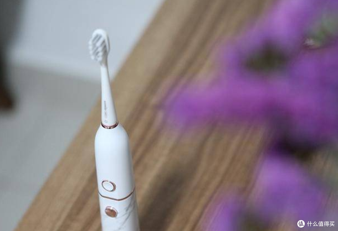 硬核解析电动牙刷十大名牌排行榜,可别跟风买了!