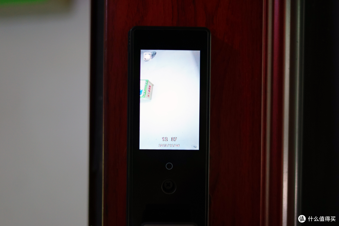 出门何须担心忘带钥匙?VOC智能门锁T10 Plus+:让家更安全