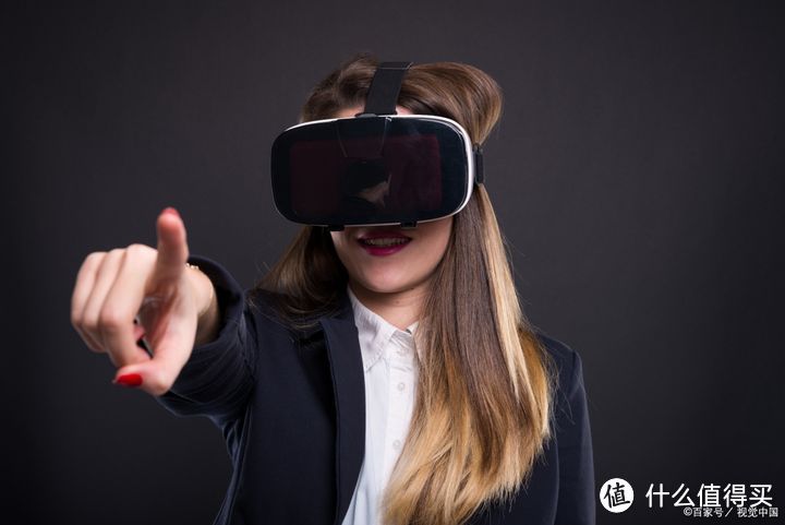 VR现在最缺的是硬件、软件还是内容？解锁虚拟现实的全新境界