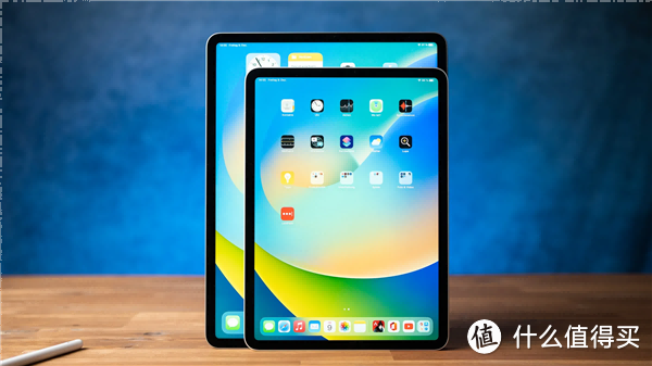 iPad Pro新款超大杯14.1寸屏幕堪比笔记本？ 苹果硬刚生产力！