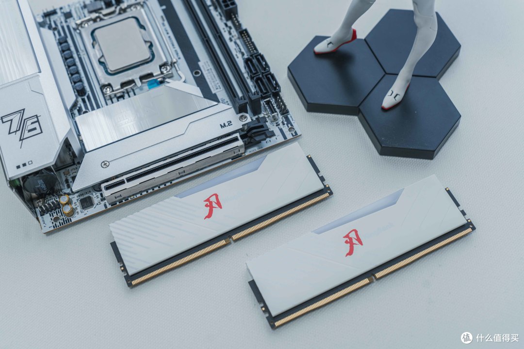 还原金属质感,搭建一台很小众的ITX主机|Almordor 神雕承影+七彩虹B760I+4060ti