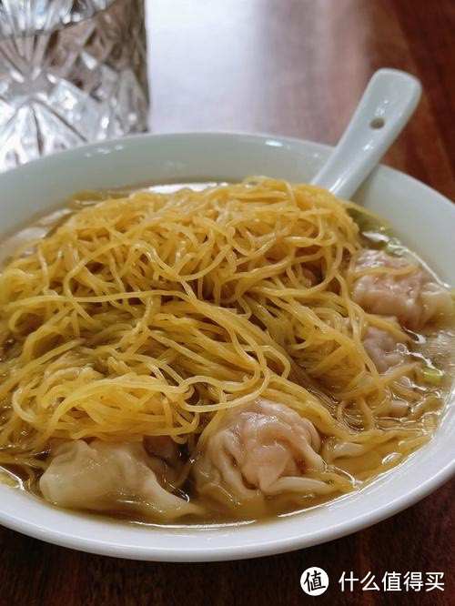 「竹升面:游走于传统与时尚之间的美食」