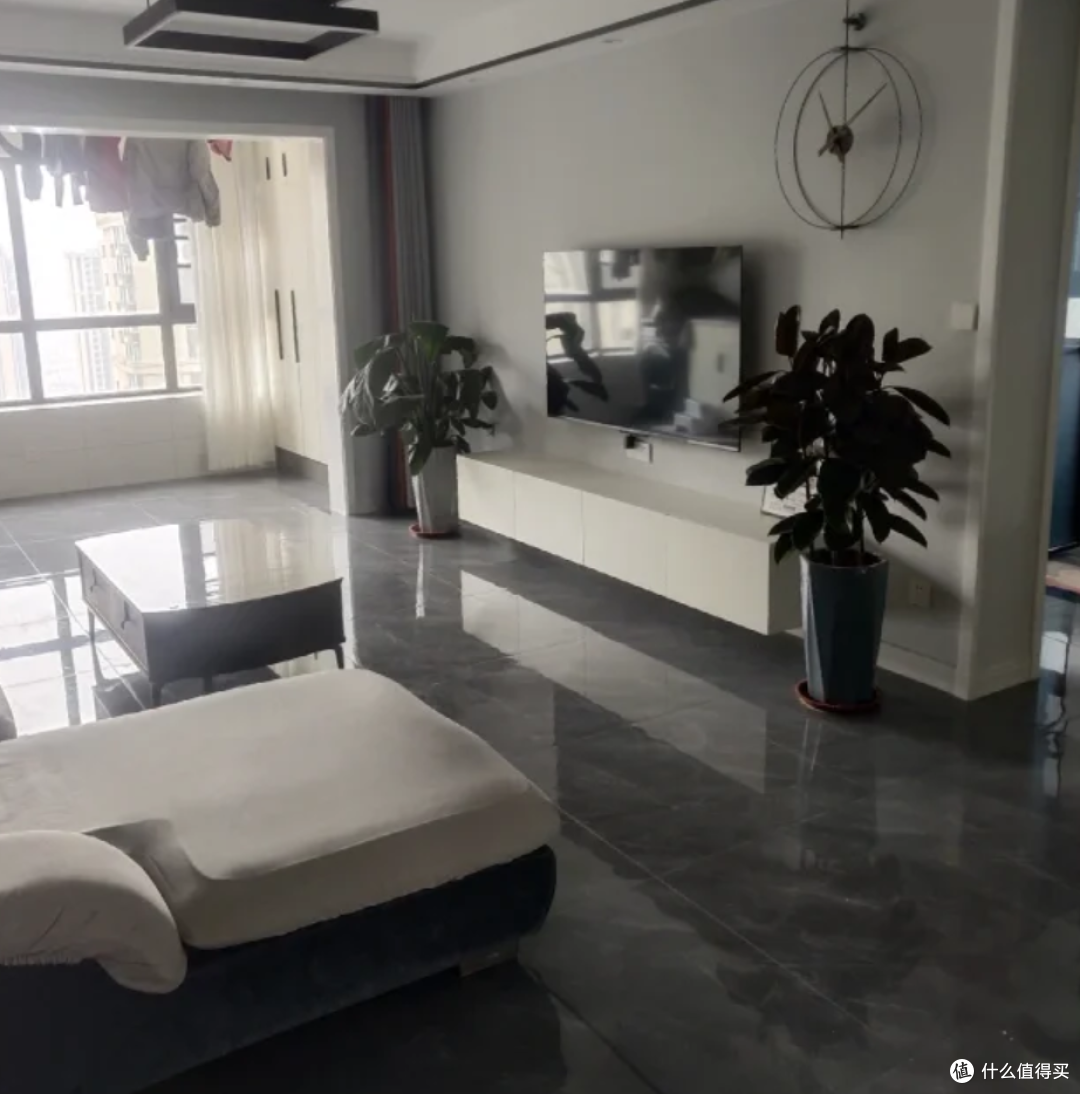 入住新家后，才发现客厅的这5个“翻车设计”，花钱买了大教训