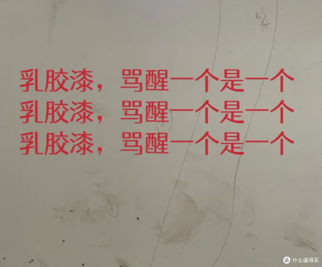 入住新家后，才发现客厅的这5个“翻车设计”，花钱买了大教训