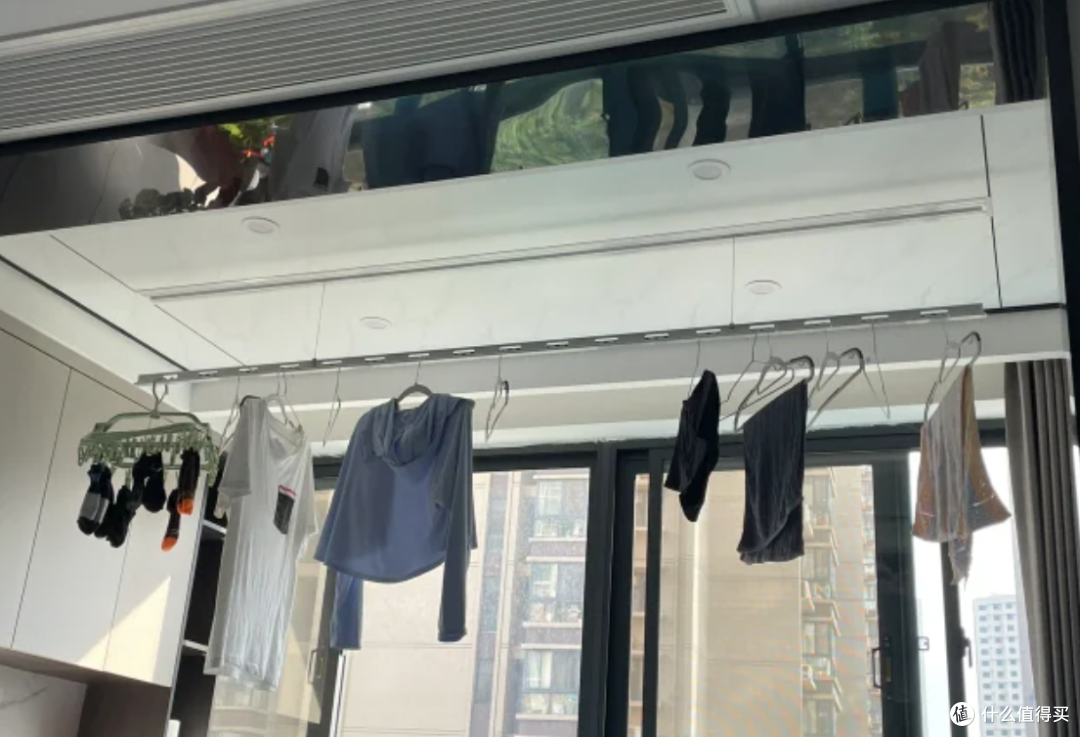 入住新家后，才发现客厅的这5个“翻车设计”，花钱买了大教训