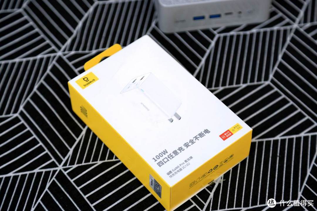 智能设备越来越多,但给它们充电该如何解决?