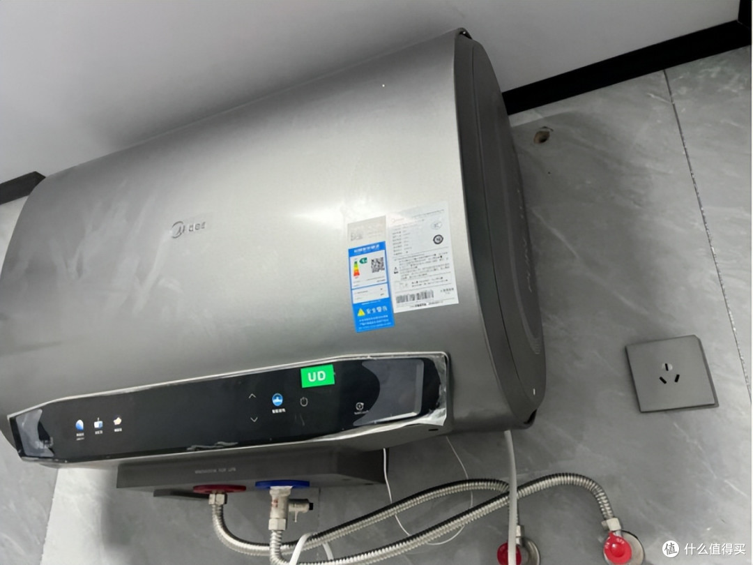 电热水器选择60还是80升？60升较佳，推荐美的JE8和6032、海尔JE7