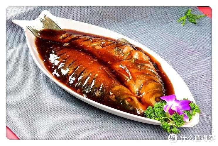 「探寻西湖醋鱼的制作奥秘，体验中国传统文化之美」