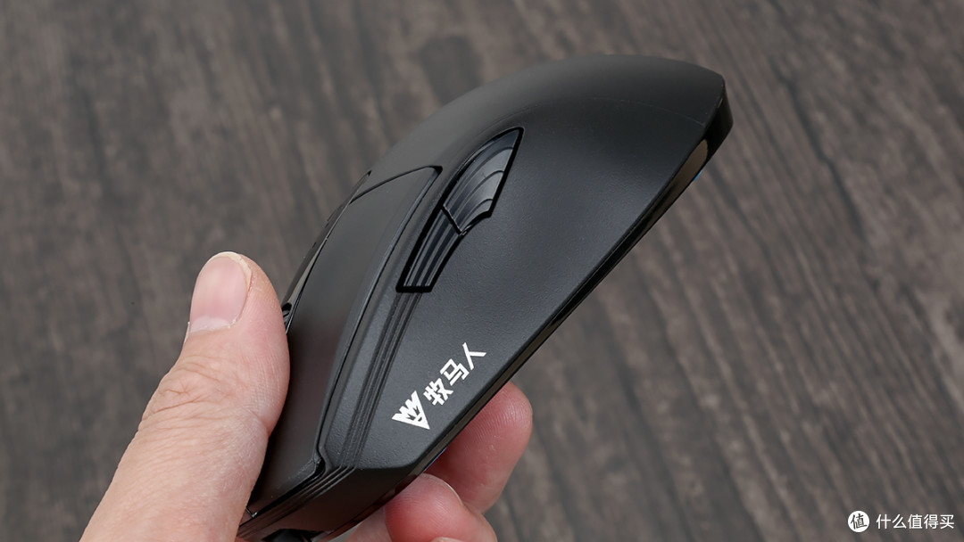 传承中完成进化,牧马人m20系列无线游戏鼠标评测