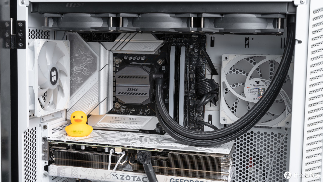 《阿凡达：潘多拉边境》RTX 4090/4070 Ti/4060两种画质帧数测试，植被精细但不是显卡杀手