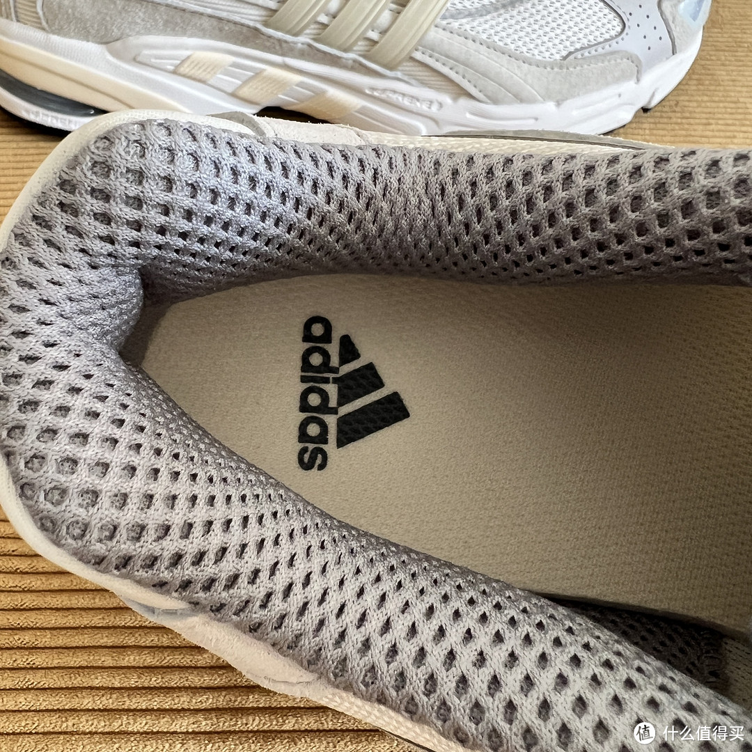  Adidas Response CL 复古跑鞋，隐藏的宝藏!