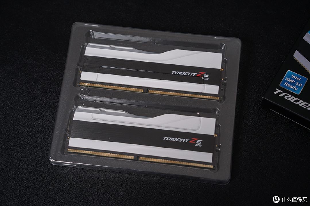 稳超8200MHz,芝奇Trident Z5 RGB DDR5-7200 24Gx2内存评测