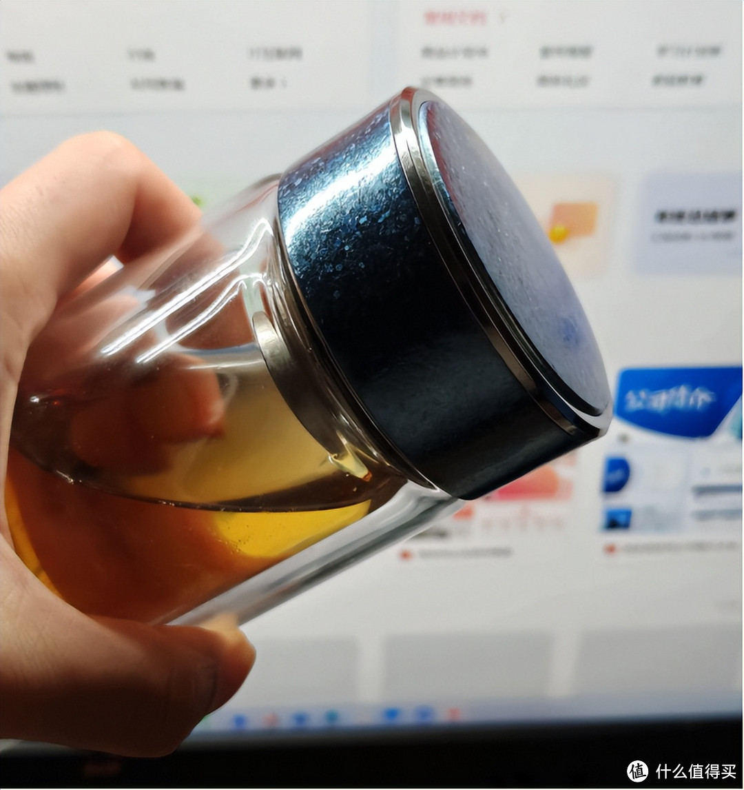 双层防烫、纯钛抗菌：这个希诺玻璃杯值得入手！